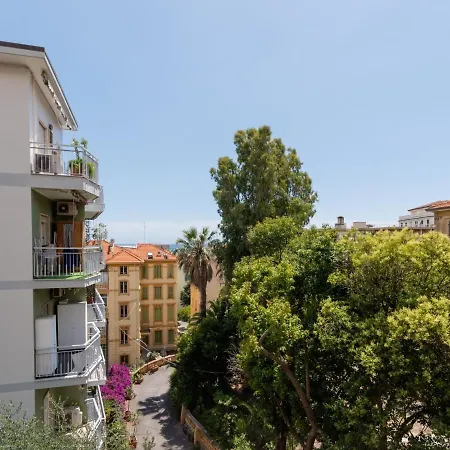 Apartment Lovely In With Balcony Sanremo